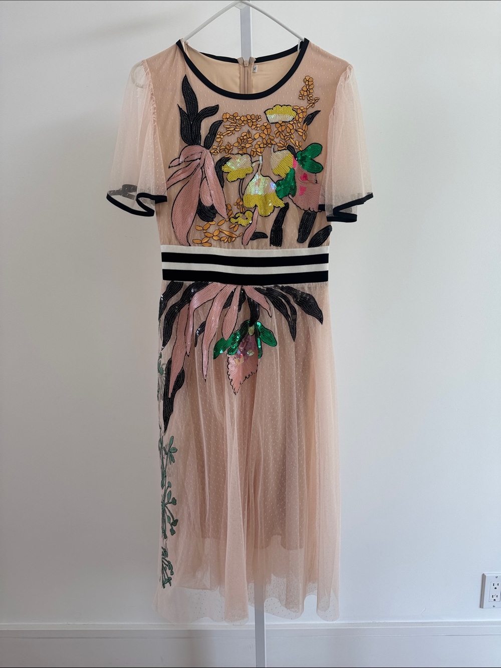 Blush Pink Embroidered Floral Midi Dress     Large - X Large